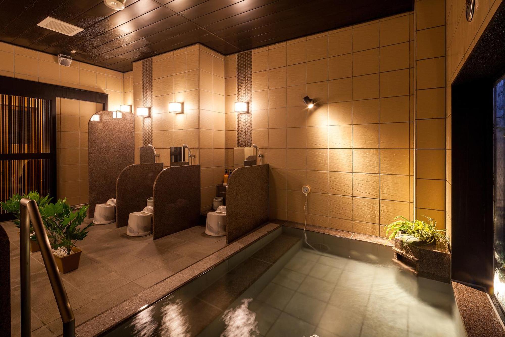 Hotel Route-Inn Higashihiroshima Saijo Ekimae Extérieur photo
