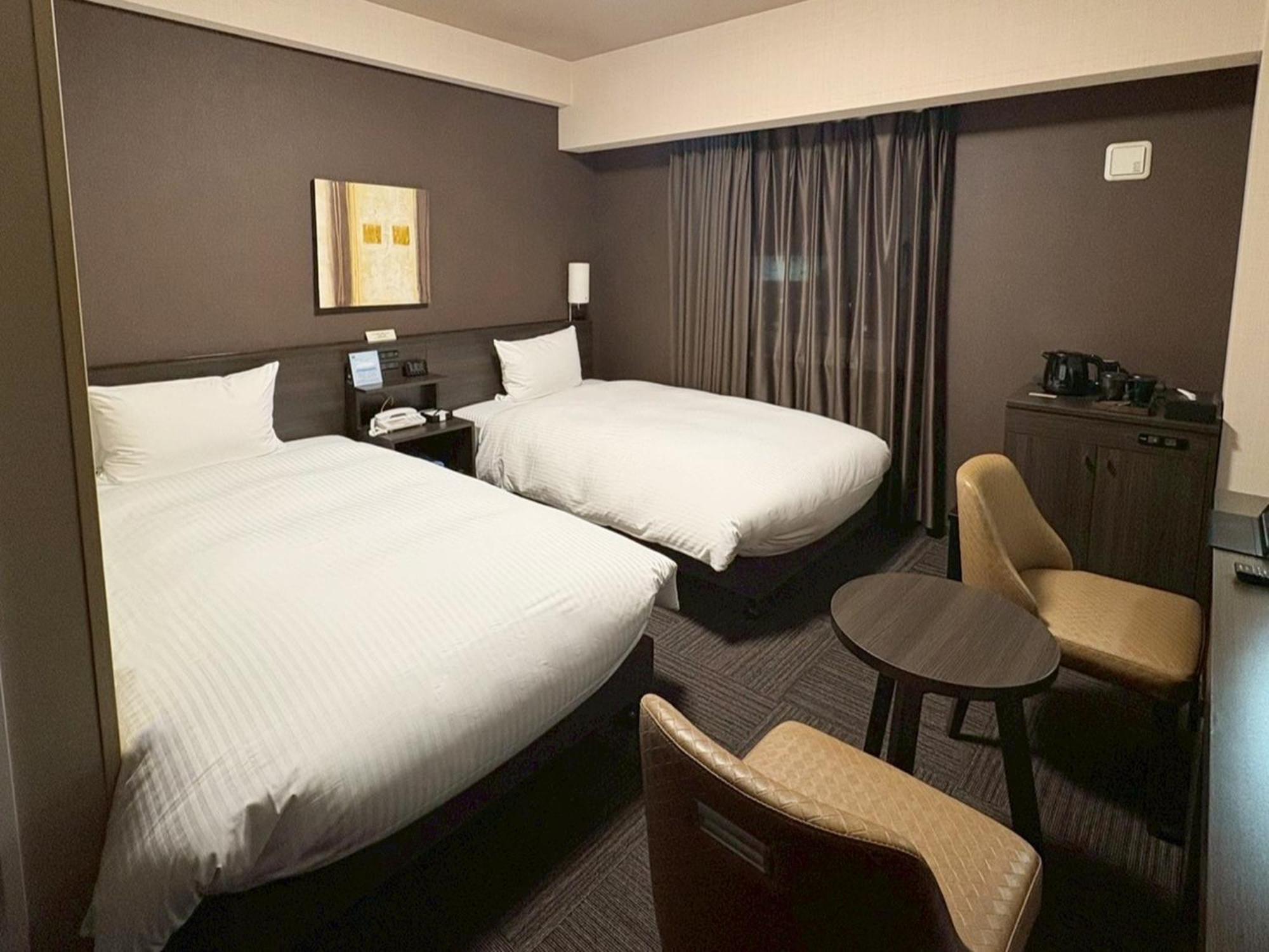 Hotel Route-Inn Higashihiroshima Saijo Ekimae Extérieur photo