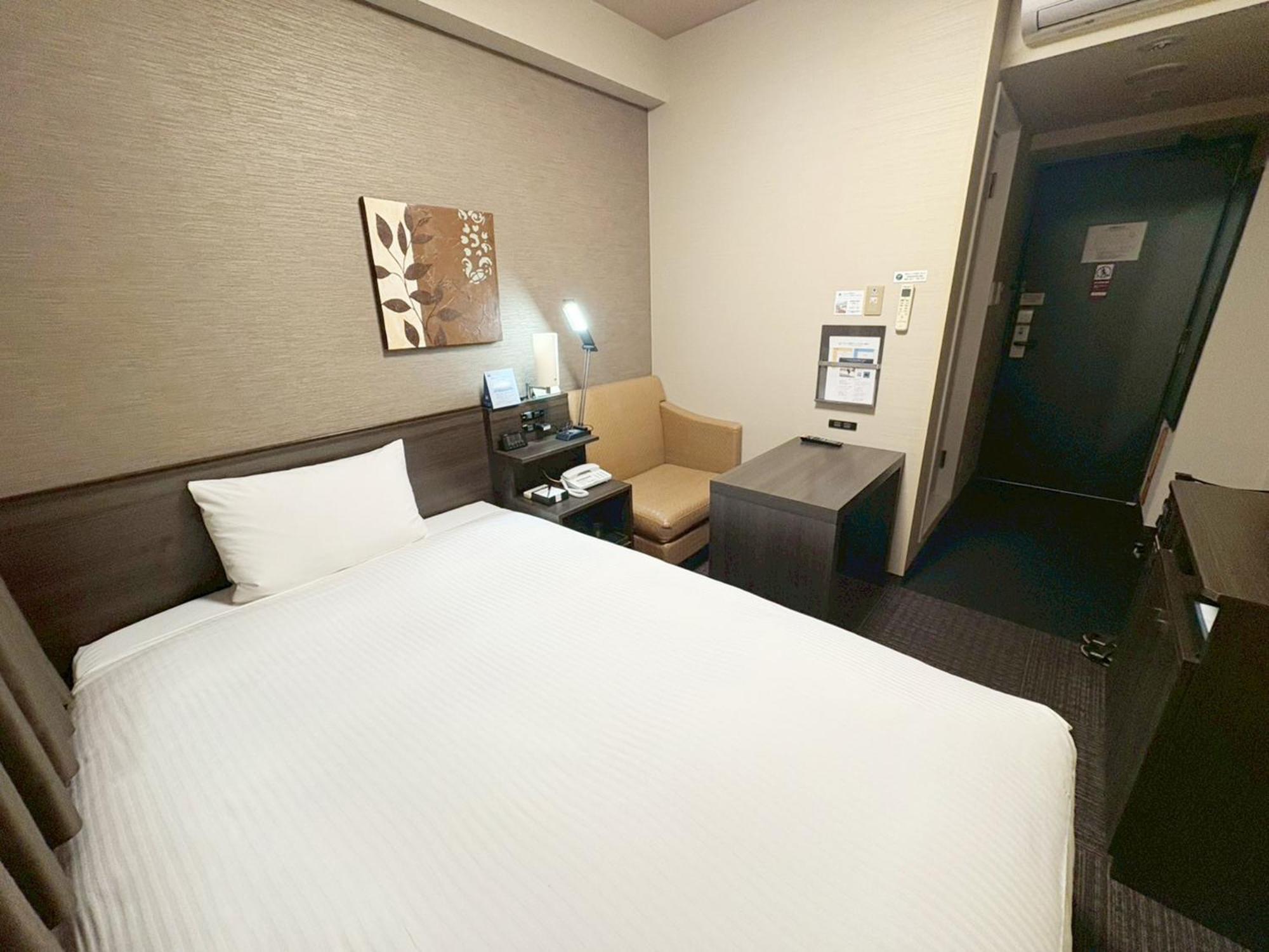 Hotel Route-Inn Higashihiroshima Saijo Ekimae Extérieur photo